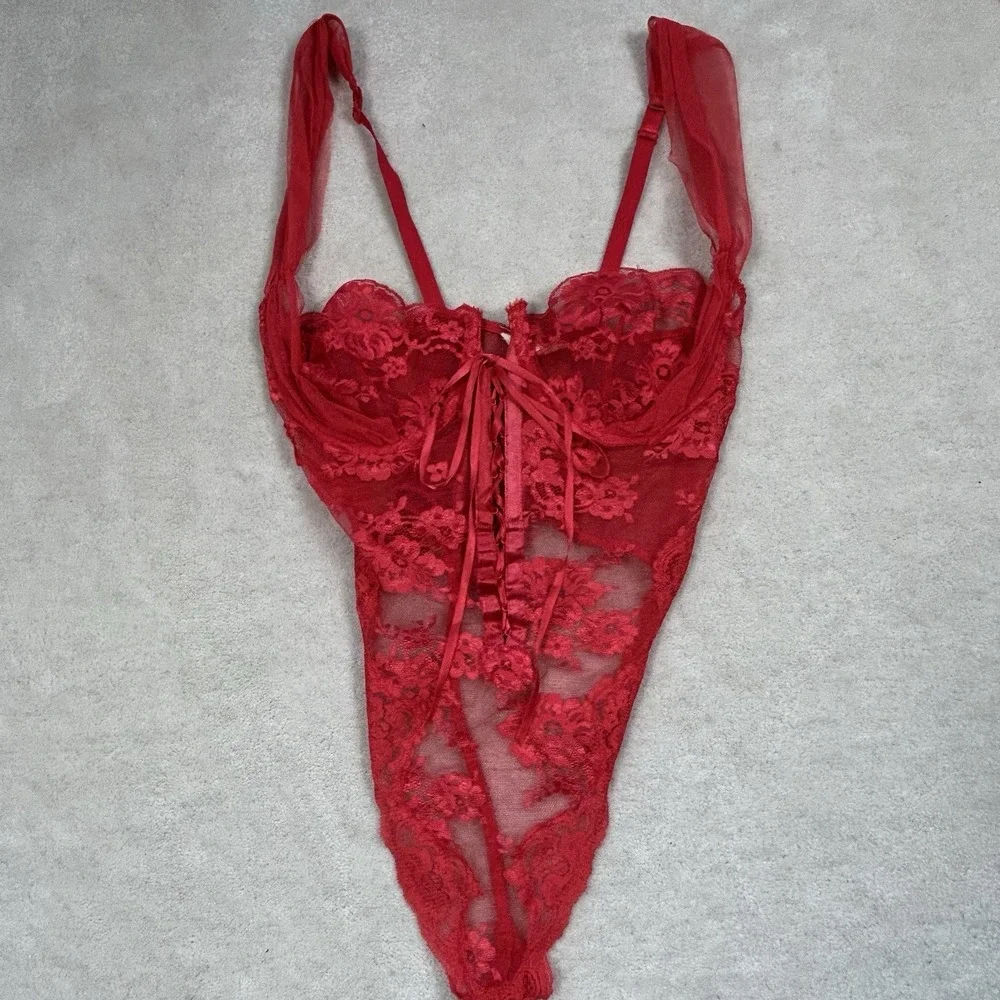 Victoria's Secret Vintage Gold Label Red Lace Sheer Teddy Size 34C Made In USA